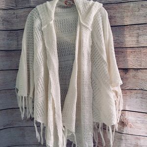 NWOT Hooded Fringe Poncho